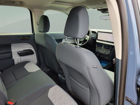 New 2025 Ford Maverick XLT w/ Equipment Group 301A image 27