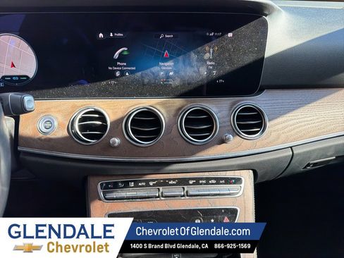 Used 2022 Mercedes-Benz E 450 4MATIC Sedan image 9