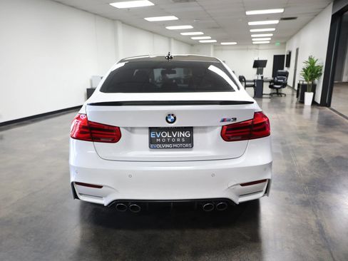 Used 2018 BMW M3 Sedan image 7