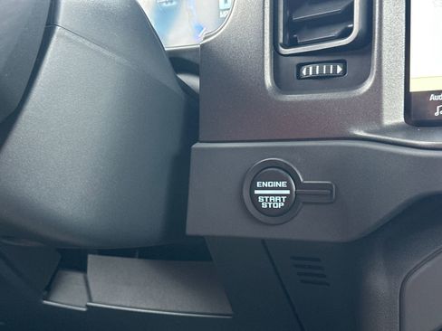 New 2025 Ford Bronco Badlands AWD/4WD image 31