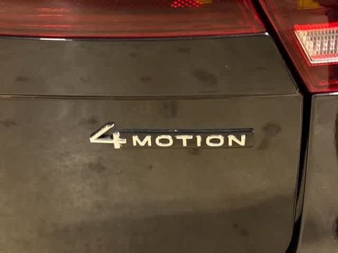 Used 2022 Volkswagen Tiguan SE R-Line AWD/4WD image 28
