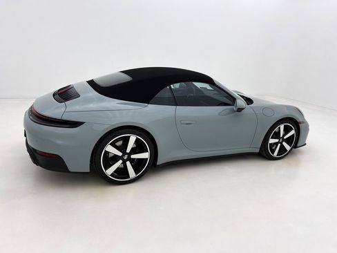 Used 2025 Porsche 911 Carrera image 6