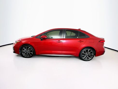 Used 2021 Toyota Corolla SE FWD image 4
