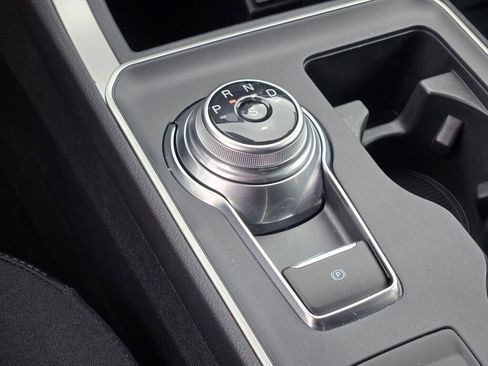 Used 2024 Ford Edge SE image 27