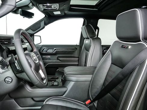 New 2026 GMC Sierra 1500 AT4X image 5