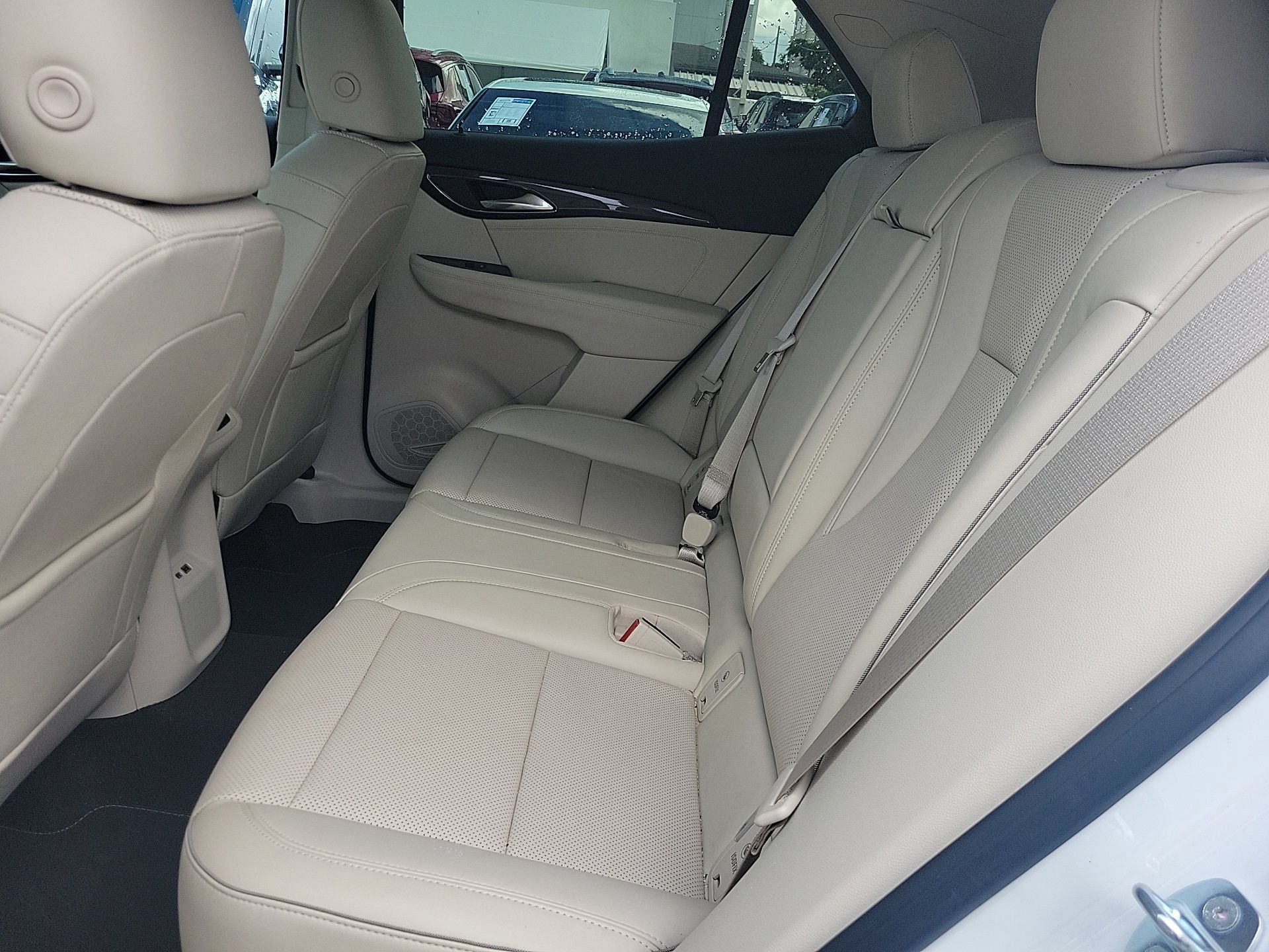 Used 2023 Buick Envision Essence AWD/4WD image 15