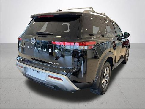 Certified 2024 Nissan Pathfinder SL w/ Cargo Package AWD/4WD image 8