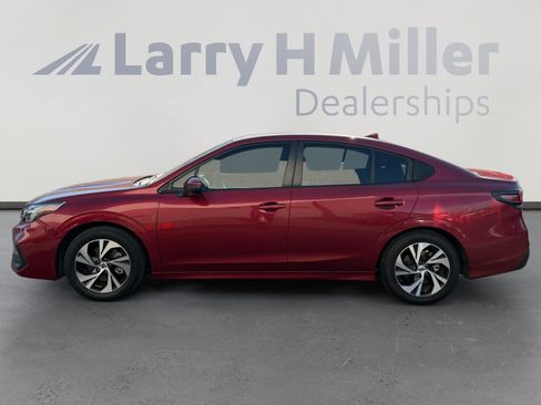 Used 2024 Subaru Legacy Premium AWD/4WD image 2