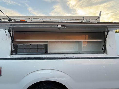 Used 2010 Ford F150 XL RWD image 18