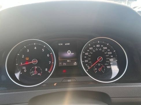 Used 2016 Volkswagen GTI SE FWD image 30