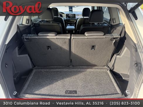 Certified 2026 Volkswagen Atlas SEL Premium R-Line AWD/4WD image 12
