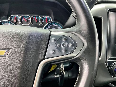 Used 2018 Chevrolet Silverado 1500 LT w/ LT Eassist Package AWD/4WD image 20