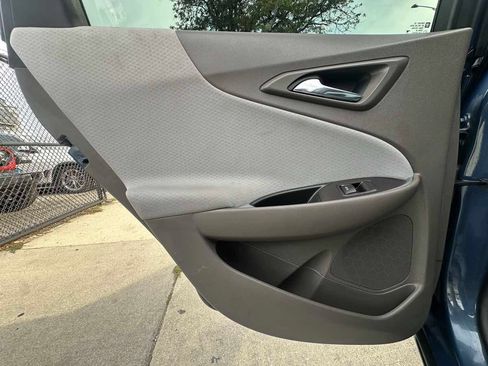 Used 2024 Chevrolet Malibu LS FWD image 37