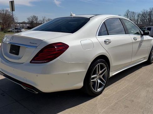 Used 2016 Mercedes-Benz S 550 4MATIC Sedan image 5