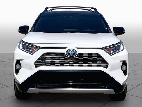 Used 2020 Toyota RAV4 XSE AWD/4WD image 4
