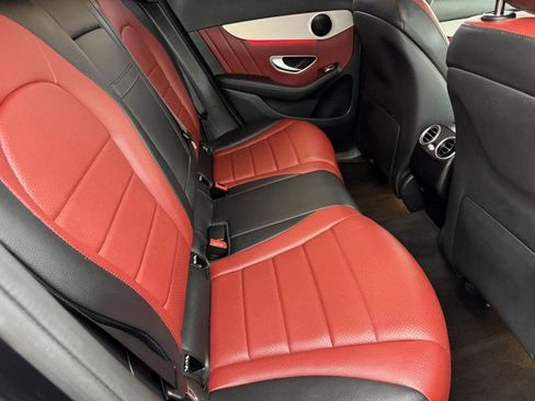 Used 2021 Mercedes-Benz GLC 300 image 9