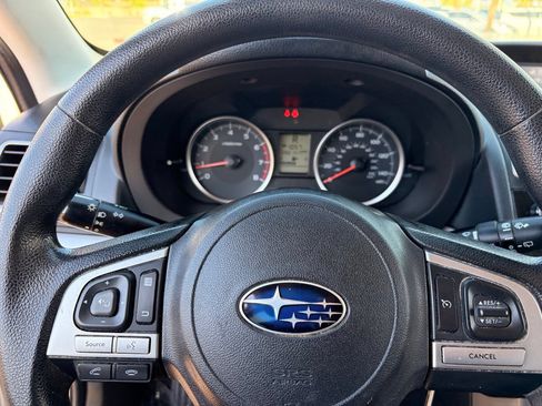 Used 2018 Subaru Forester 2.5i Premium w/ All-Weather Package AWD/4WD image 30