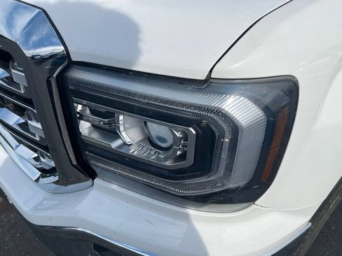 Used 2018 GMC Sierra 1500 SLT AWD/4WD image 9