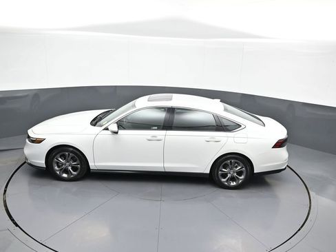 Certified 2023 Honda Accord EX image 41