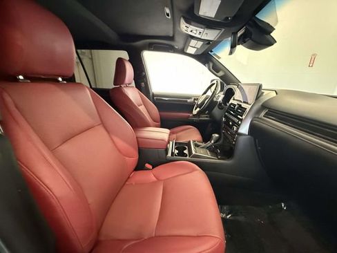 Certified 2023 Lexus GX 460 Premium w/ Premium Plus Package AWD/4WD image 14