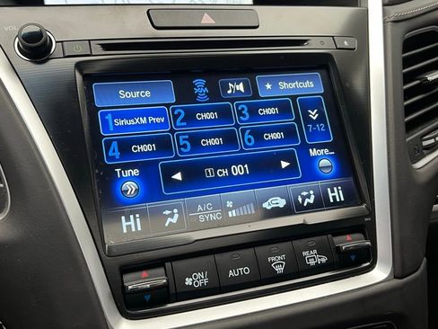 Used 2018 Acura RLX Sport Hybrid w/ Advance Pkg AWD/4WD image 13