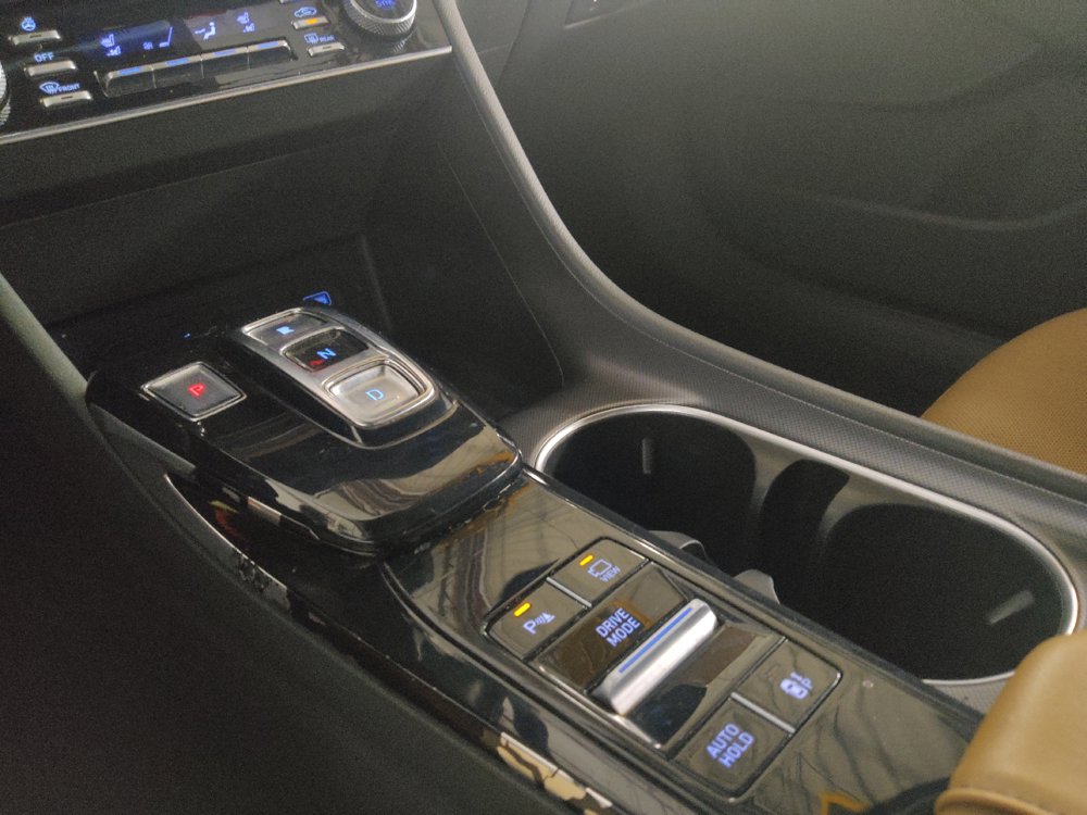 Used 2021 Hyundai Sonata Limited FWD image 26