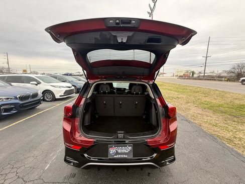 Used 2024 Buick Encore GX Sport Touring w/ Comfort Package image 5