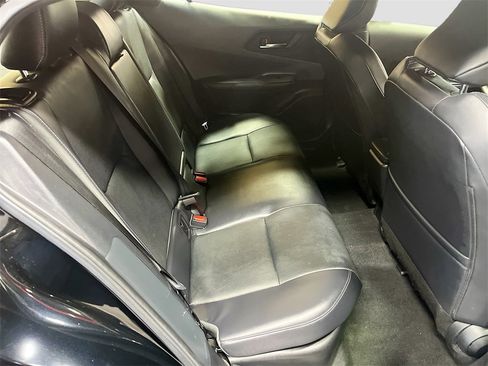 Used 2023 Toyota Prius XLE image 26