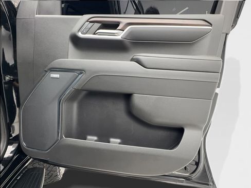 Used 2024 GMC Sierra 1500 SLT image 35