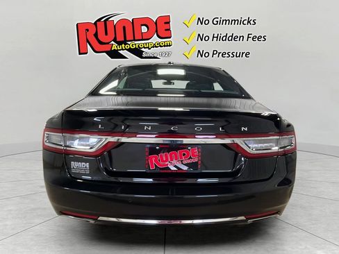 Used 2017 Lincoln Continental Reserve w/ Technology Package image 4