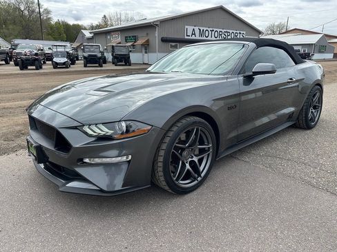 Used 2019 Ford Mustang GT Premium RWD image 9