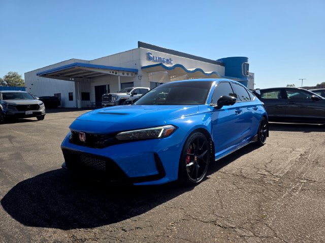 Used 2025 Honda Civic Type R image 11