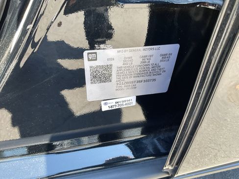 Used 2025 Chevrolet Malibu LS FWD image 25