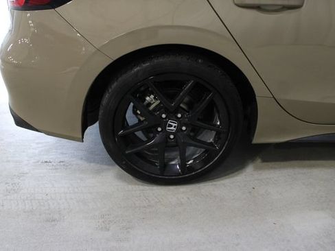 Used 2025 Honda Civic Sport image 35