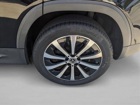 Certified 2022 Mercedes-Benz GLB 250 image 24