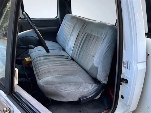 Used 1997 Ford F350 4x4 Regular Cab image 16