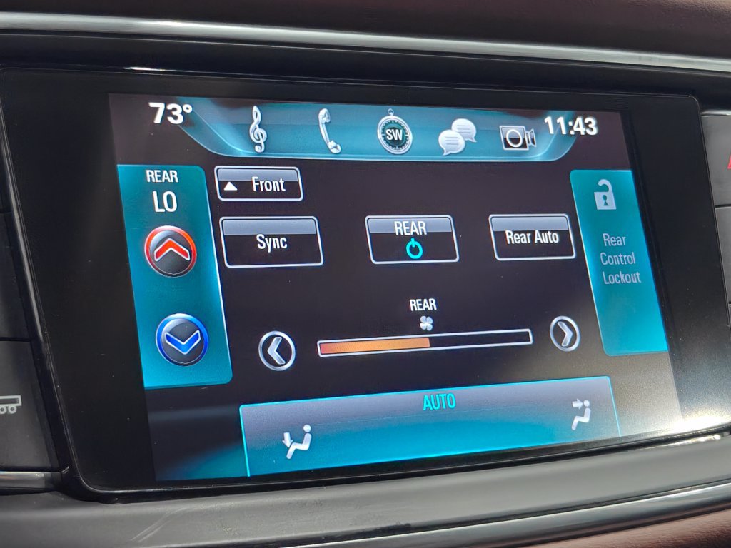 Used 2018 Buick Enclave Avenir w/ Avenir Technology Package AWD/4WD image 44