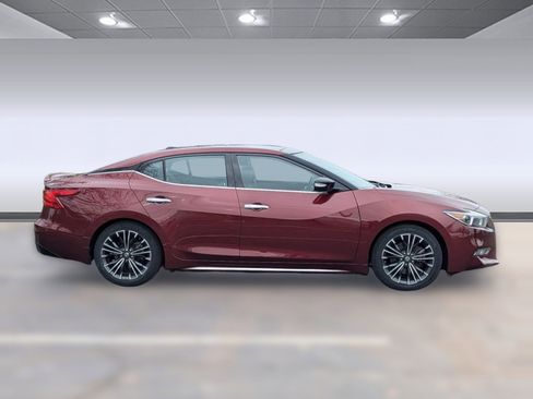 Used 2017 Nissan Maxima Platinum w/ Medallion Package image 8