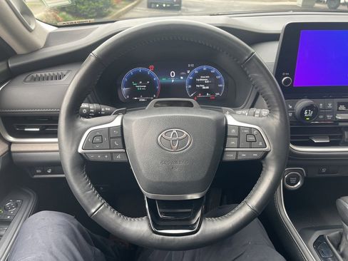 Used 2024 Toyota Grand Highlander Platinum image 63