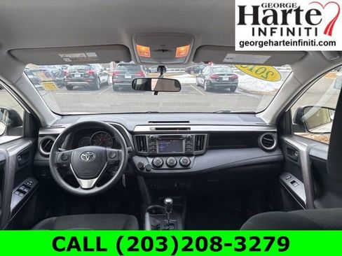 Used 2016 Toyota RAV4 LE image 19