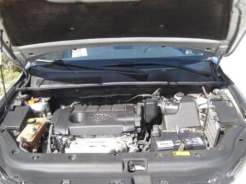 Used 2011 Toyota RAV4 2WD w/ Upgrade Value Pkg image 39