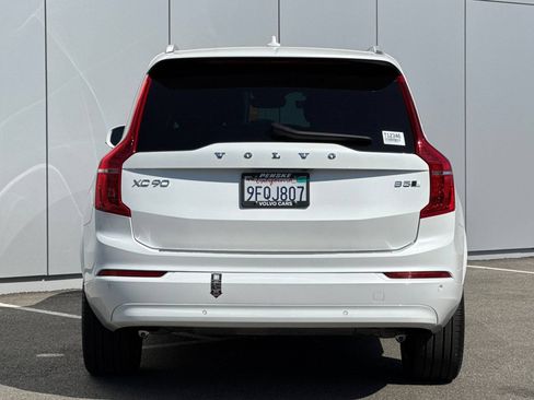 Used 2023 Volvo XC90 B5 Core w/ Protection Package Premier AWD/4WD image 4