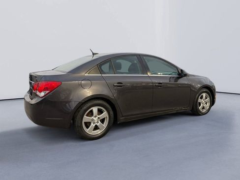 Used 2014 Chevrolet Cruze LT image 3