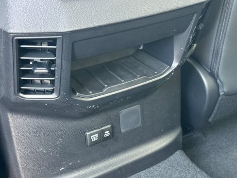 New 2026 Toyota Tundra Limited AWD/4WD image 14
