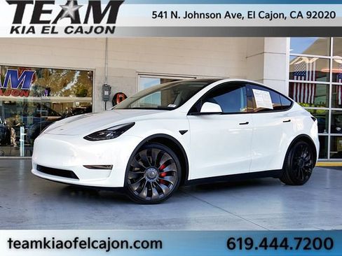 Used 2022 Tesla Model Y Performance image 2