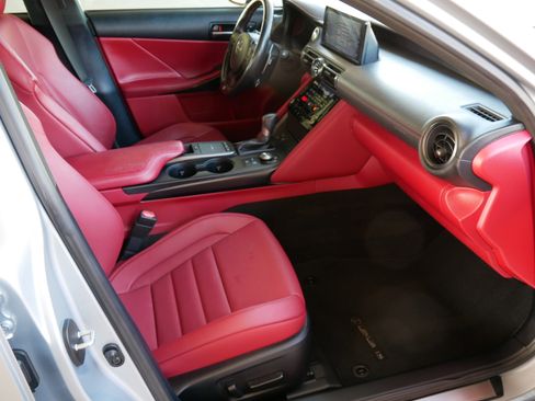 Used 2023 Lexus IS 350 F Sport image 10