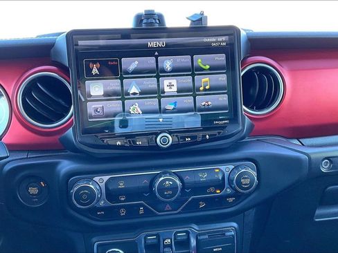 Certified 2021 Jeep Wrangler Unlimited Rubicon image 33