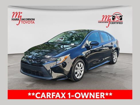 Used 2024 Toyota Corolla LE FWD image 1