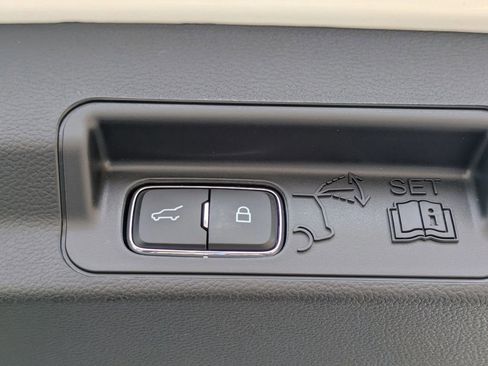 New 2026 Ford Explorer Active w/ Active Comfort Package image 14