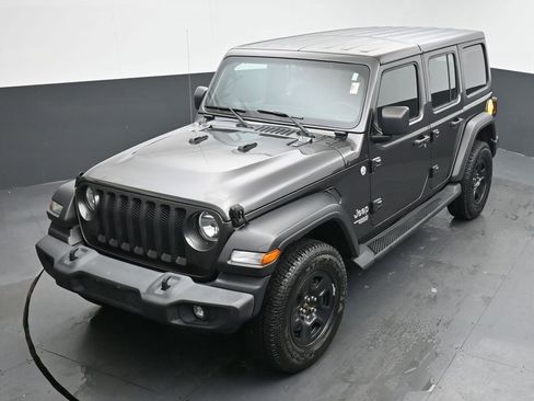 Used 2021 Jeep Wrangler Unlimited Sport AWD/4WD image 24